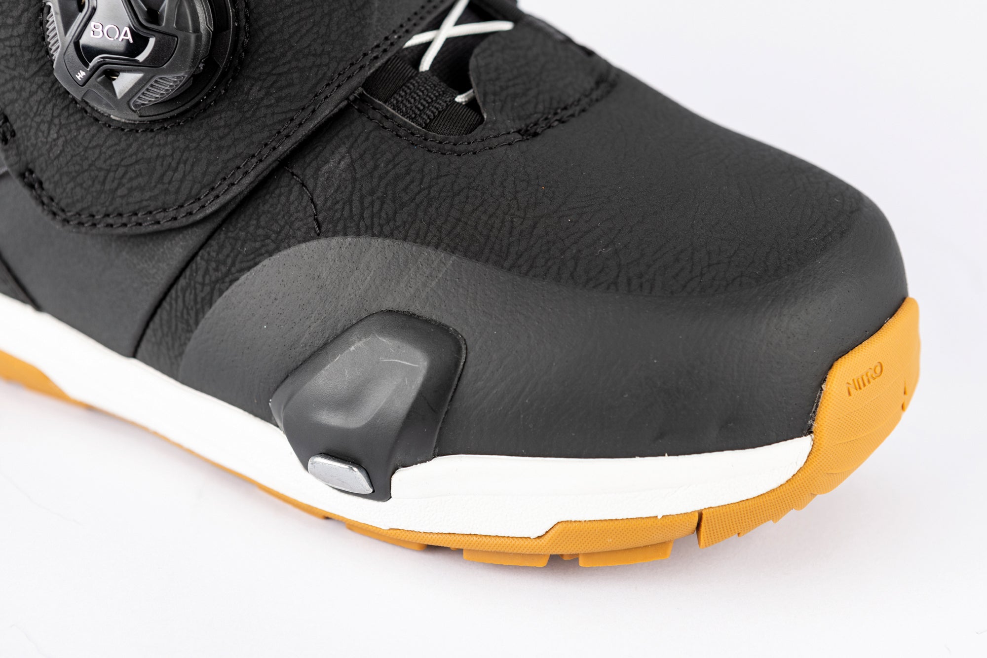 VENTURE STEP ON TLS 2026