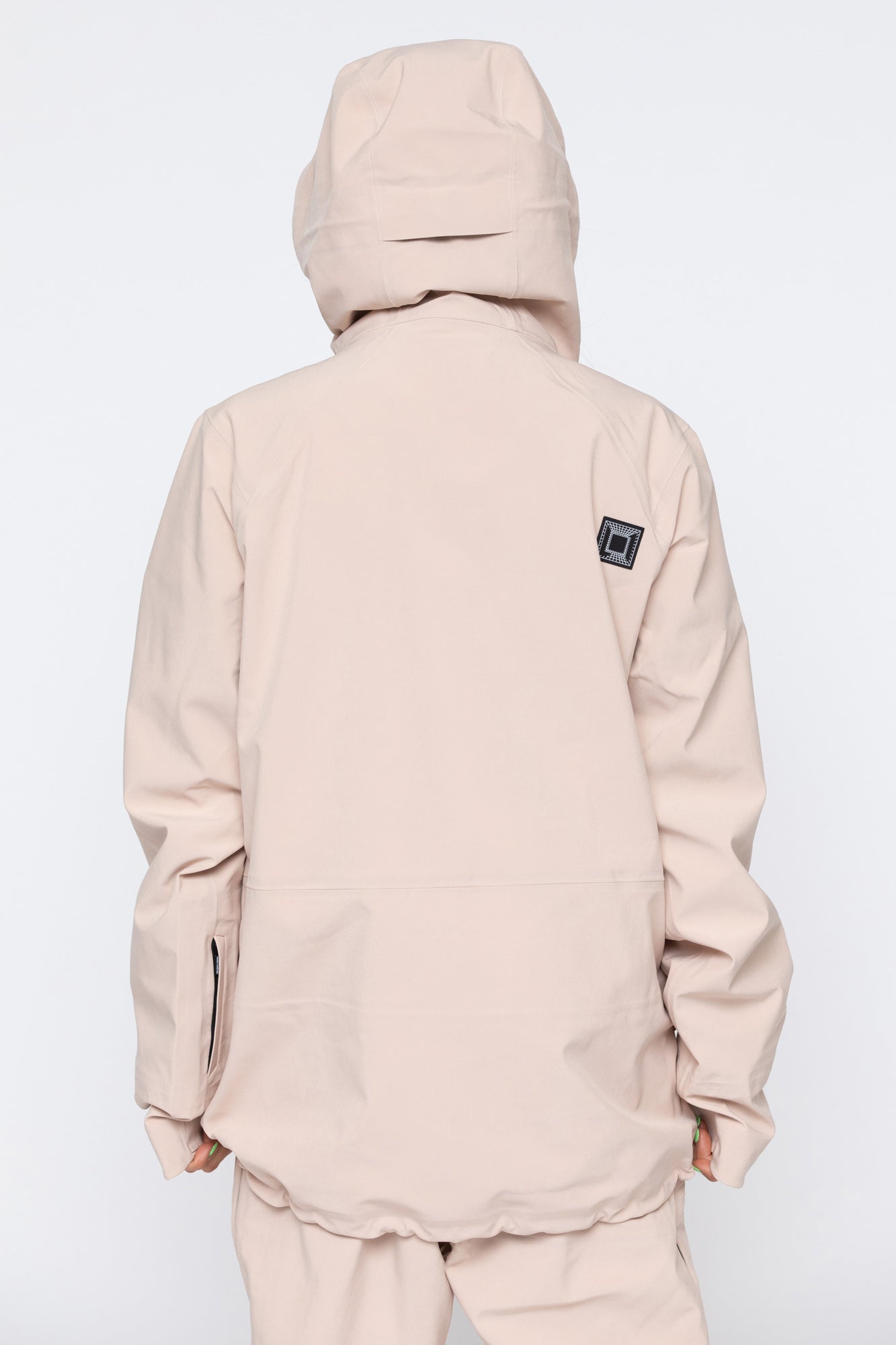 AXIAL JACKET