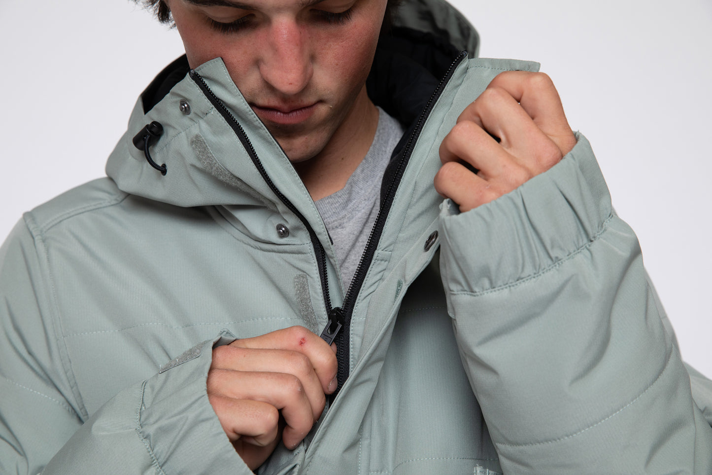 AFTERSHOCK JACKET