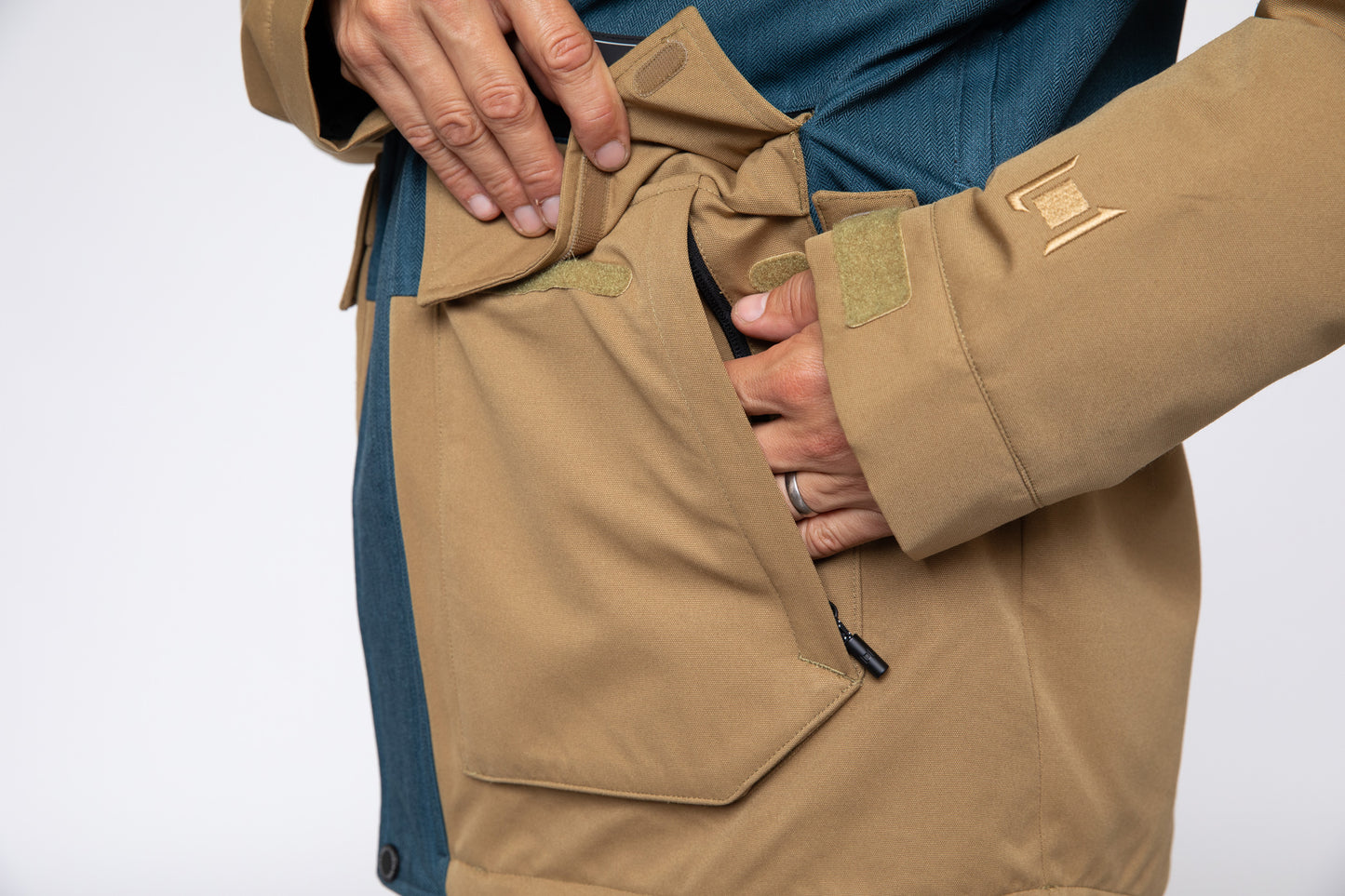 LEGACY JACKET