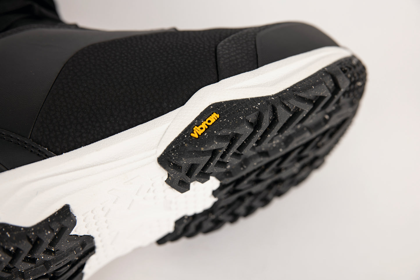 VENTURE PRO LACE