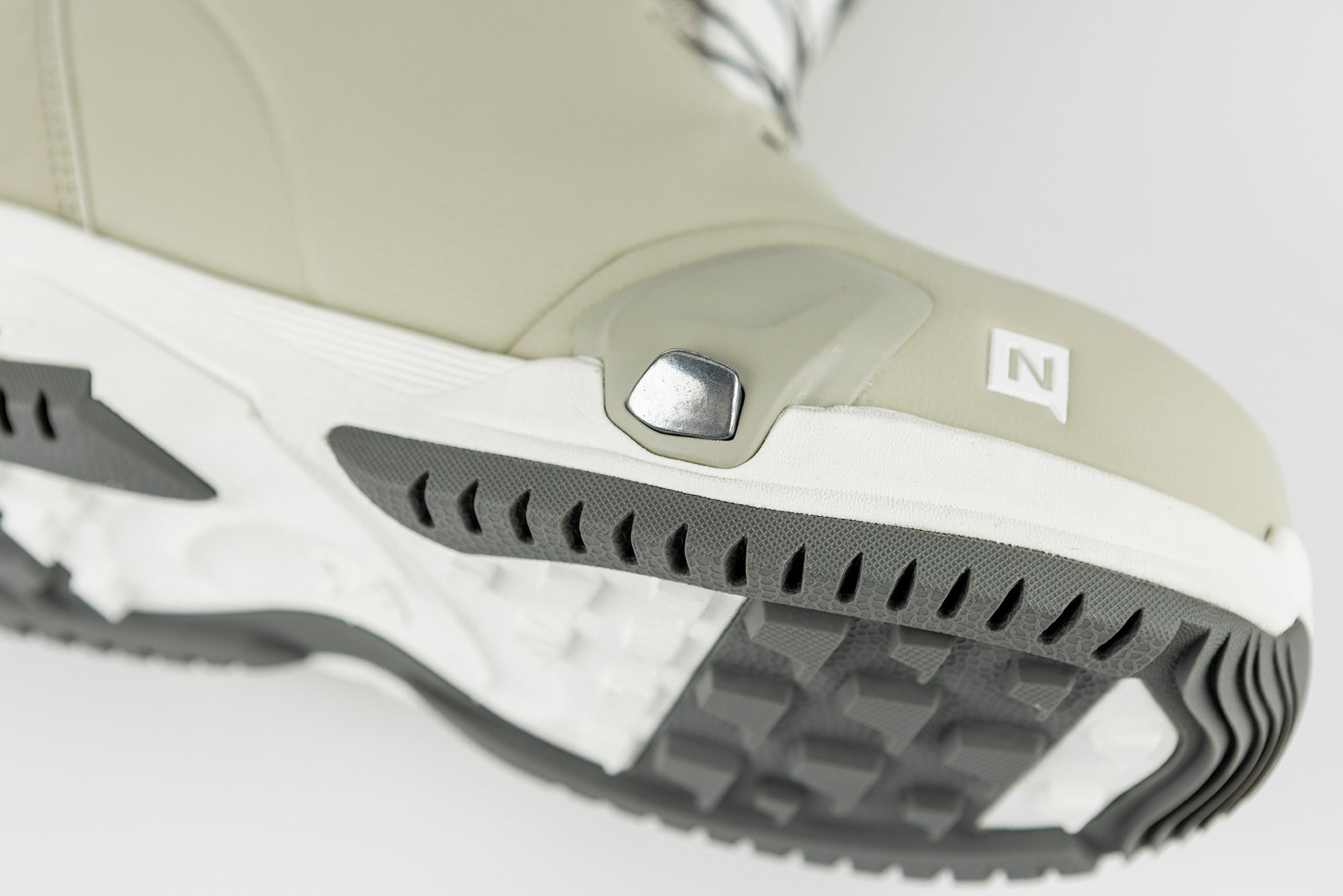 DYNASTY STEP ON BOA 2025