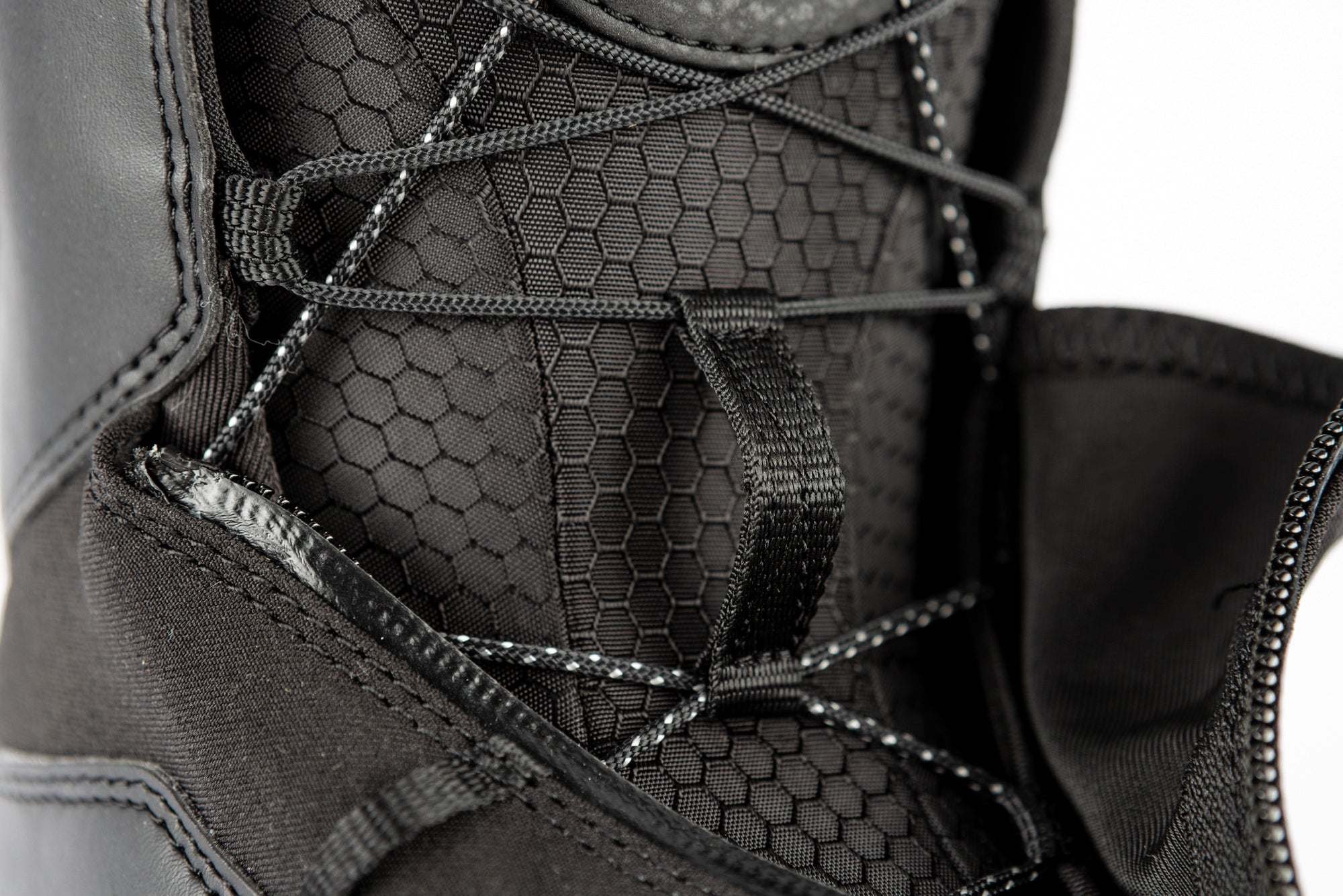 VENTURE PRO WIDE TLS 2026