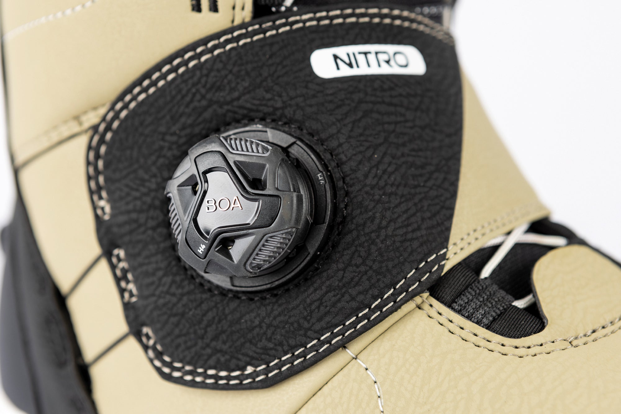 VENTURE STEP ON TLS 2026