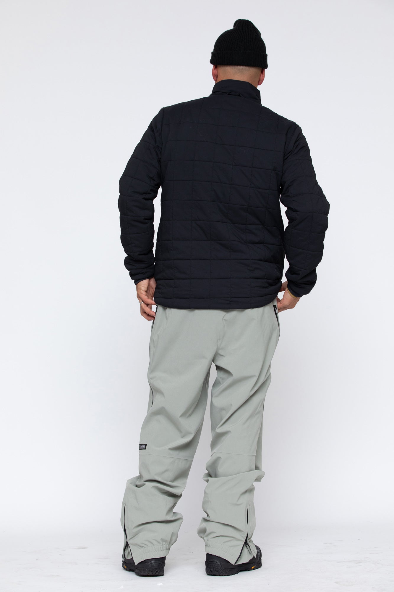 AXIAL PANT